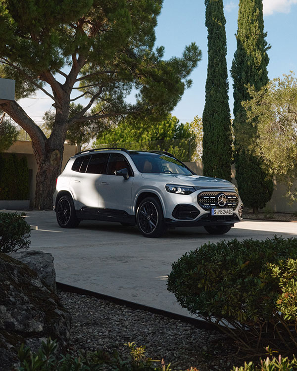 Mercedes-Benz All-Electric GLB Front and Side